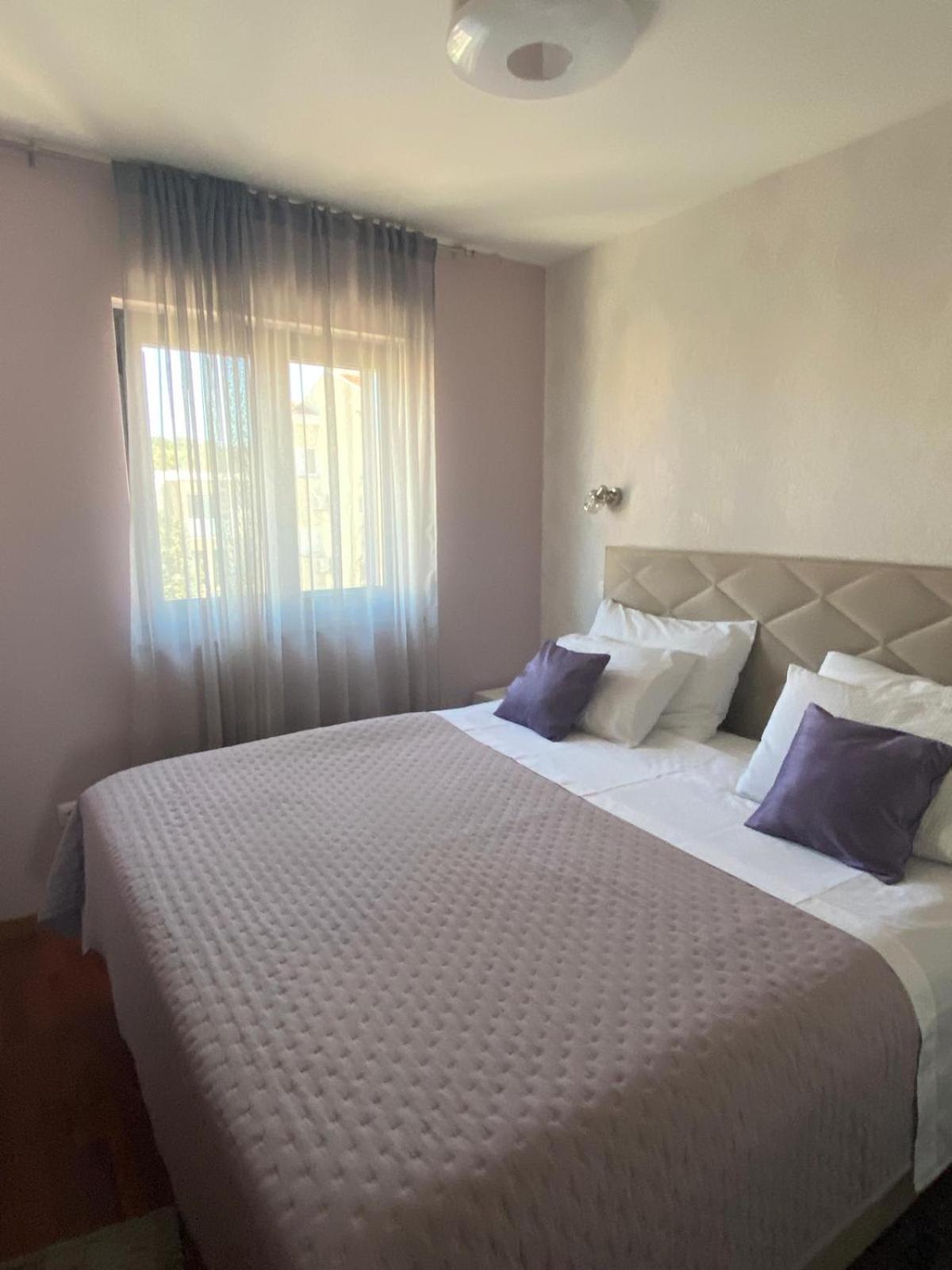 Apartments Luana With Private Jacuzzi Zadar Dış mekan fotoğraf