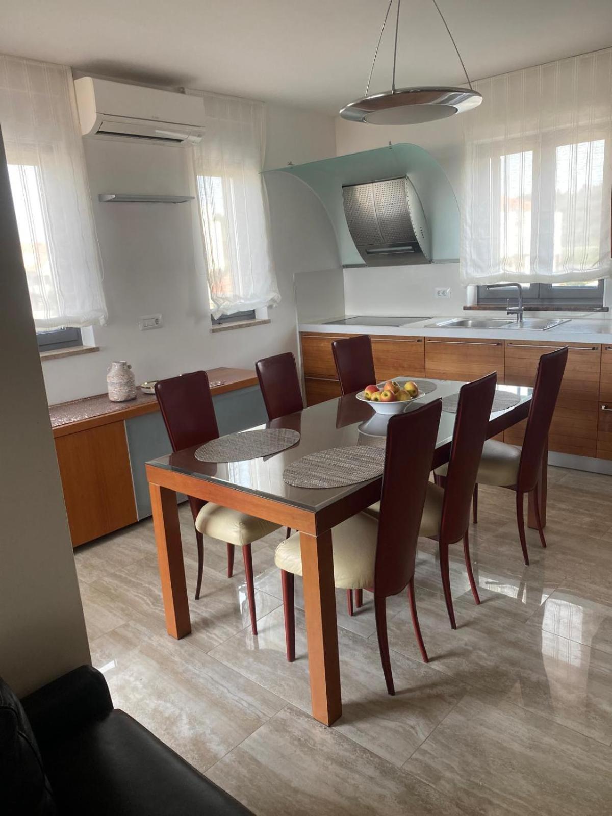 Apartments Luana With Private Jacuzzi Zadar Dış mekan fotoğraf