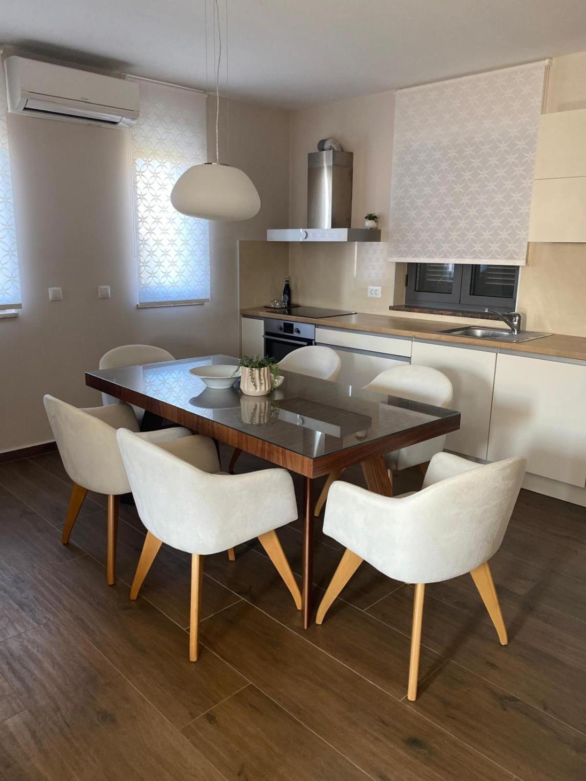 Apartments Luana With Private Jacuzzi Zadar Dış mekan fotoğraf