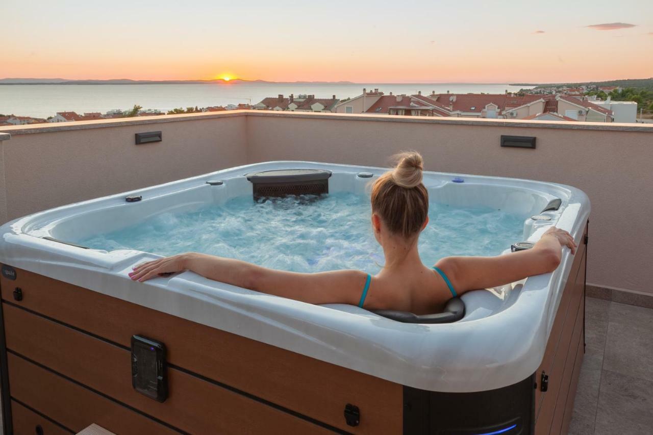 Apartments Luana With Private Jacuzzi Zadar Dış mekan fotoğraf