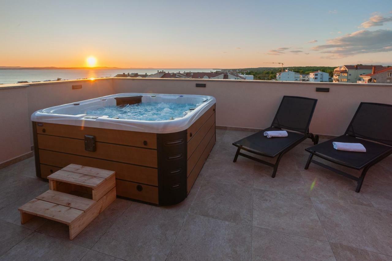 Apartments Luana With Private Jacuzzi Zadar Dış mekan fotoğraf